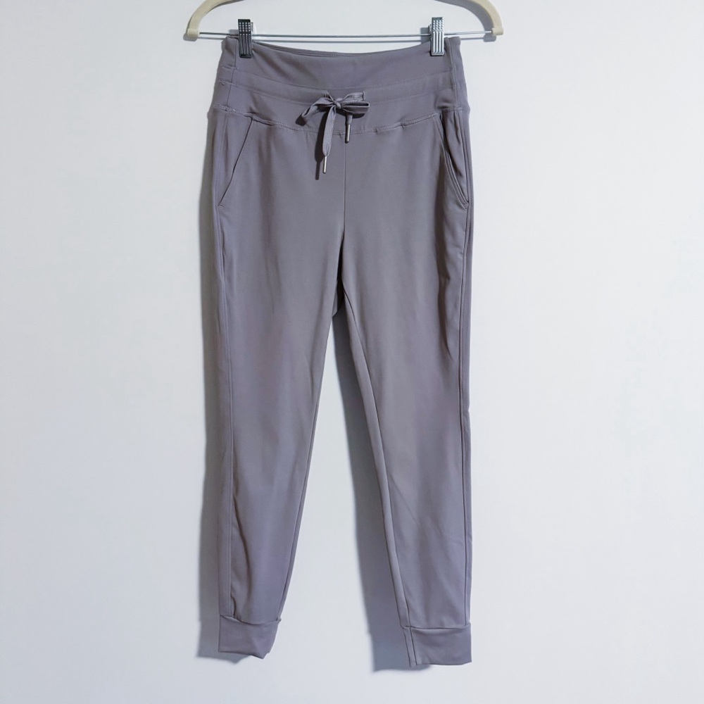 Halara - Grey Jogger Pants